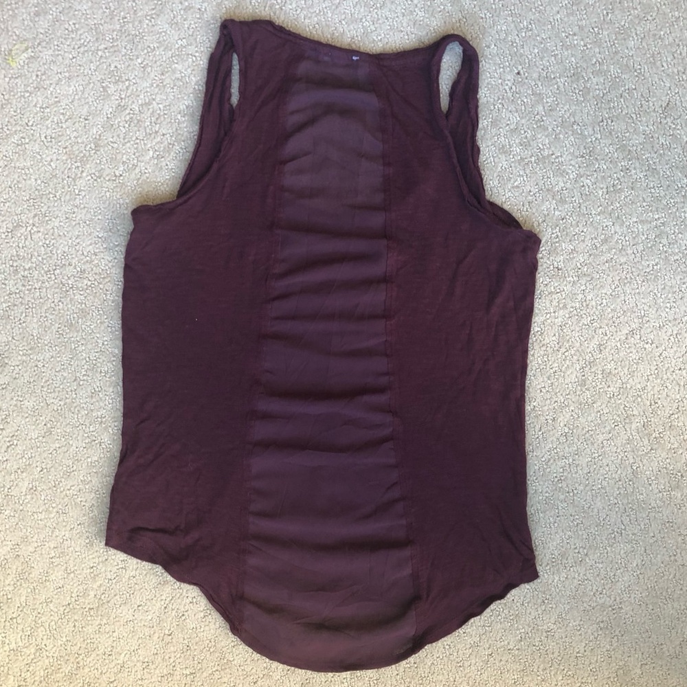 XS Mesh Back Tank - Picture 2 of 2